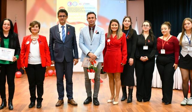 Çanakkale'de Ön Yargısız Farkındalık Çağrısı: "Bilgi Korur, Güç Verir!"