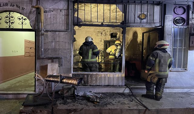 Bir yerinde çıkan yangın söndürüldü