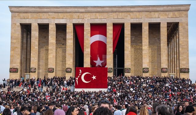 Anıtkabir, 2025'te 8 milyon 242 bin 170 ziyaretçiyi ağırladı