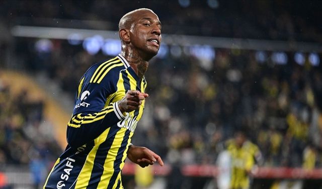 Fenerbahçe, Talisca'nın sözleşmesini uzattı
