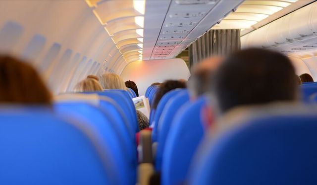 İkinci bir duyuruya kadar hava sahasını kısmen kapattı