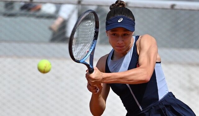 Zeynep Sönmez, Eastbourne Açık'ta 2. tura yükseldi