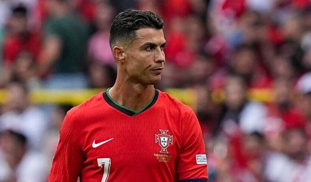2026 Dünya Kupası'nda 40 yaş üstü 7 futbolcu forma giyecek