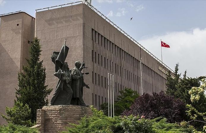 Uygunsuz paylaşım yapan 30 şüpheli gözaltına alındı