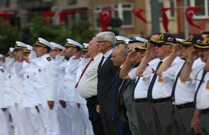 Çanakkale'de "1 Temmuz Denizcilik ve Kabotaj Bayramı"nın 100. yıl dönümü kutlandı