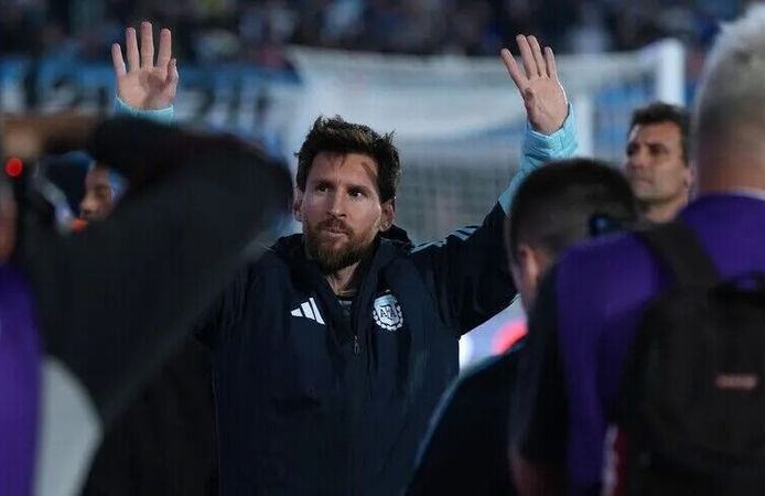 Messi, milli takım kariyerini noktaladı