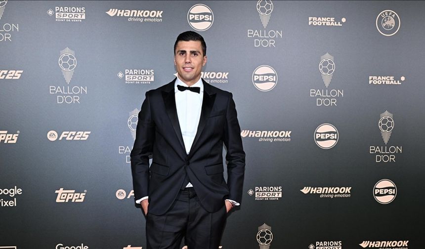 Ballon d'Or ödülünü Rodri kazandı