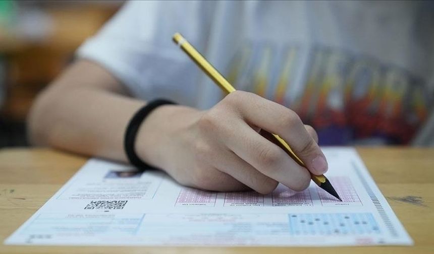 LGS kapsamındaki merkezi sınava 1 milyonun üzerinde öğrenci başvuru yaptı