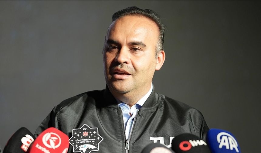 Ay Yıldızlı Bayrak 2027’de Ay’da Dalgalanacak