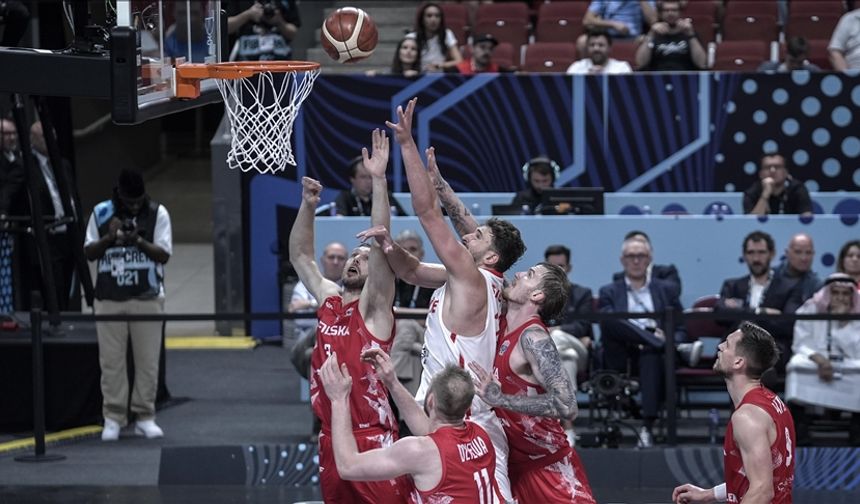 12 dev adam yarı finalde