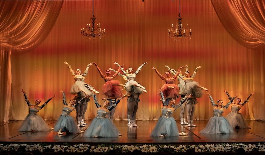 Çaykovski'nin eserleri Süreyya Operası'nda sahnelendi