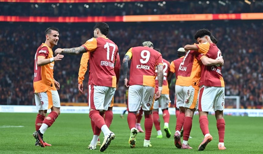 Galatasaray yoluna namağlup devam ediyor