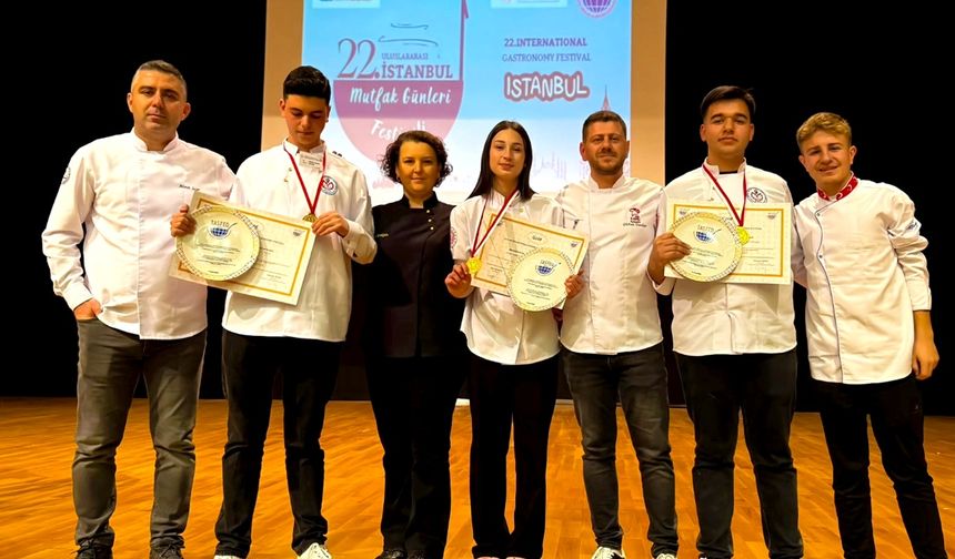 Gelibolu Atatürk Mesleki ve Teknik Anadolu Lisesi'ne altın madalya