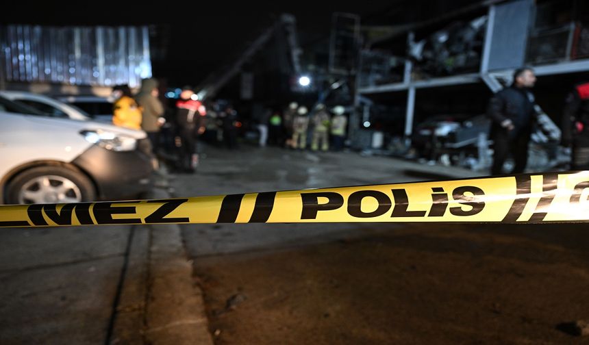 Oto sanayi sitesinde çıkan yangında bir kişi hayatını kaybetti