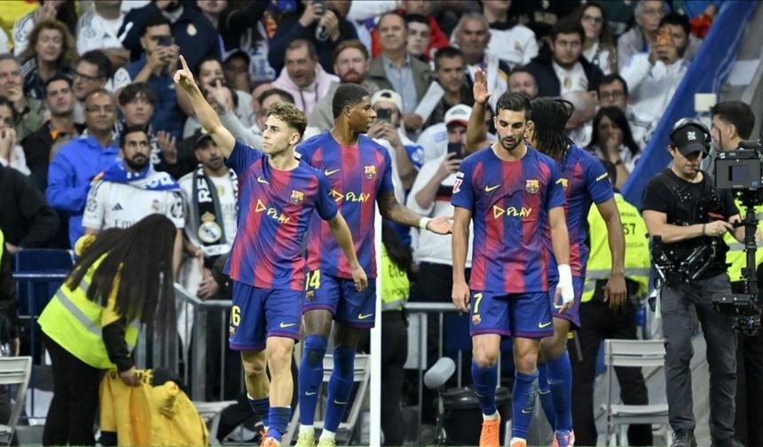 Barcelona üst üste 8. maçını kazanarak liderliğini korudu