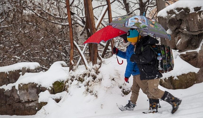 Eğitimde Kar Engeli: Bazı İlçelerde Okullar Tatil Edildi