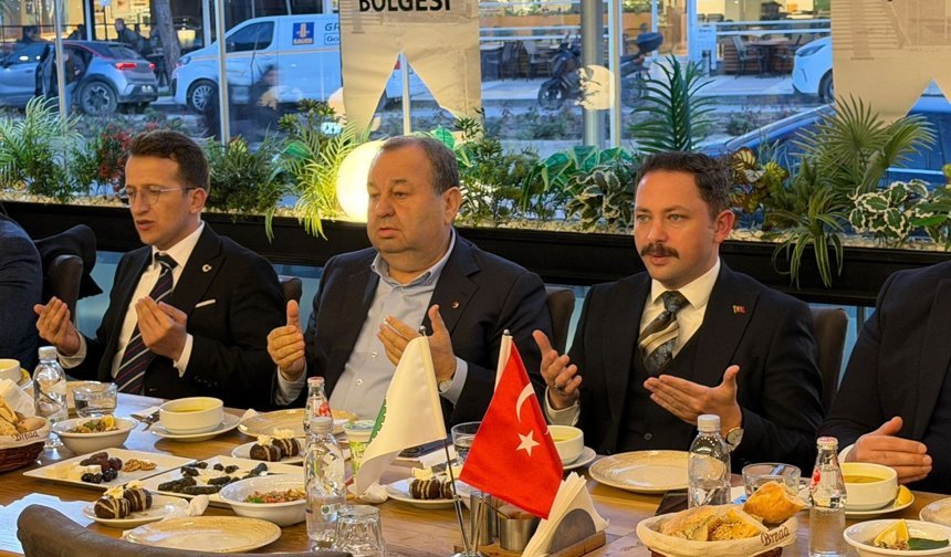 Biga İş Dünyası İftar Sofrasında Buluştu: Birlik ve Beraberlik Mesajı