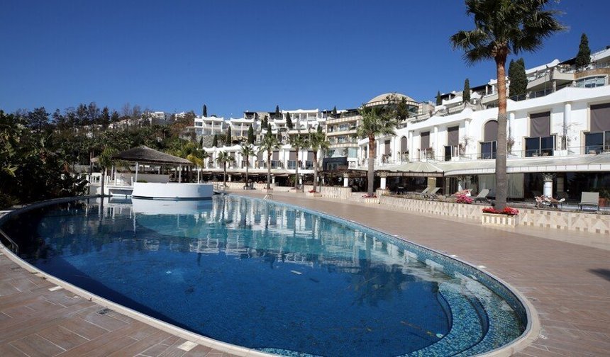 Tatile Gideceklere Uyarı, Rezervasyon Yaparken Dikkat!