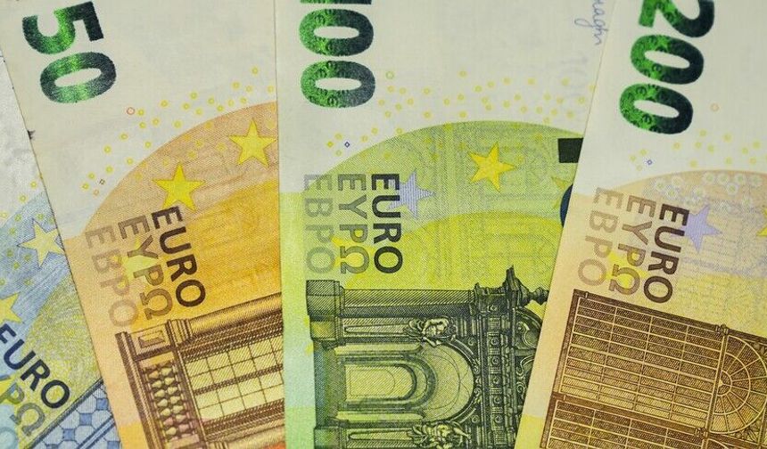 Avro, dolar karşısında son 3 ayın en düşük seviyesinde