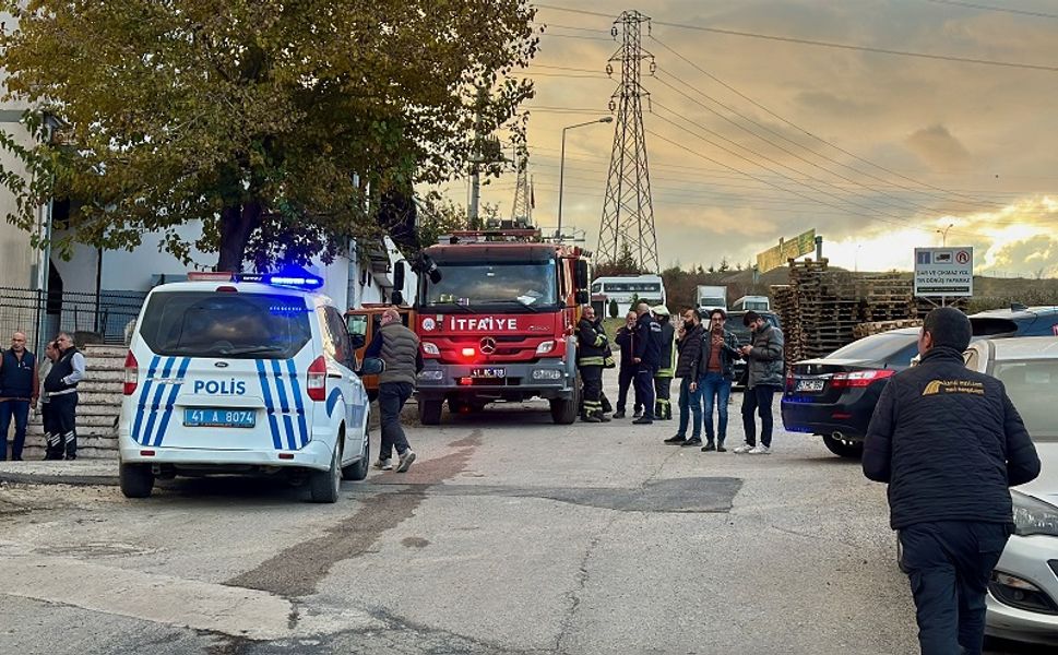 Fabrikadaki patlamada 1 işçi öldü, 1 işçi yaralandı