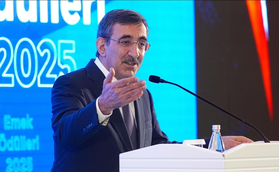 "İşsizlik oranını daha da düşürmeye kararlılıkla devam edeceğiz"