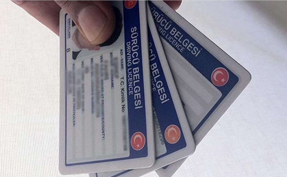 Eski tip ehliyeti olanlara uyarı!