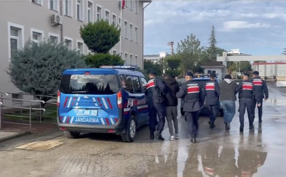 Gözaltına alınan zanlılardan 53'ü tutuklandı