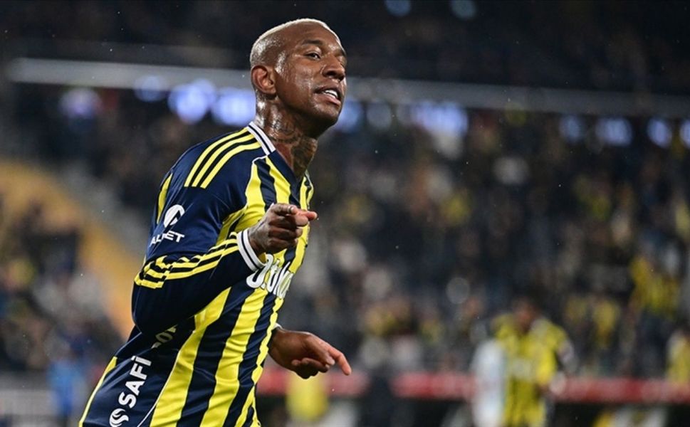 Fenerbahçe, Talisca'nın sözleşmesini uzattı