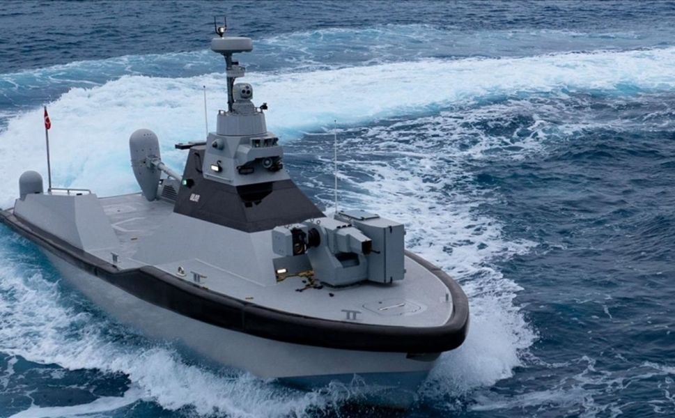 Türkiye'nin ilk silahlı insansız deniz aracı göreve başladı