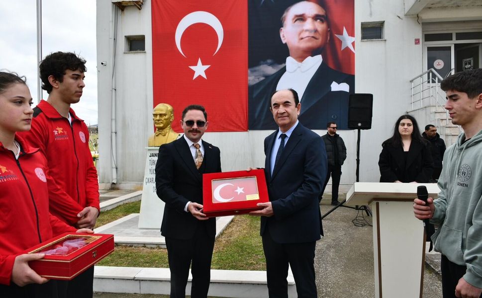 Çanakkale ruhunu taşıyan emanetler Biga’da gururla karşılandı