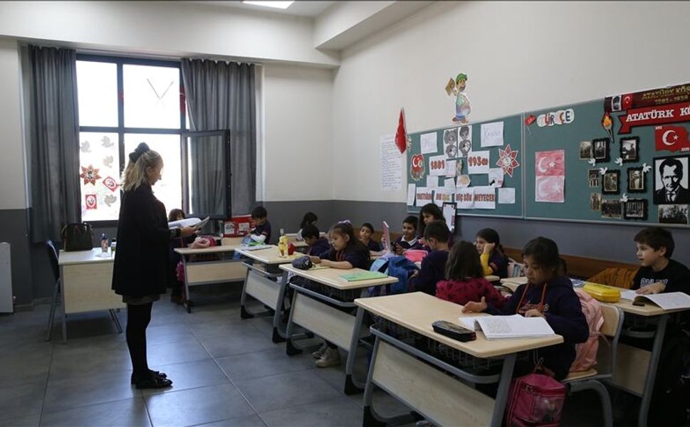 Okullarda ikinci ara tatil için son ders zili yarın çalacak