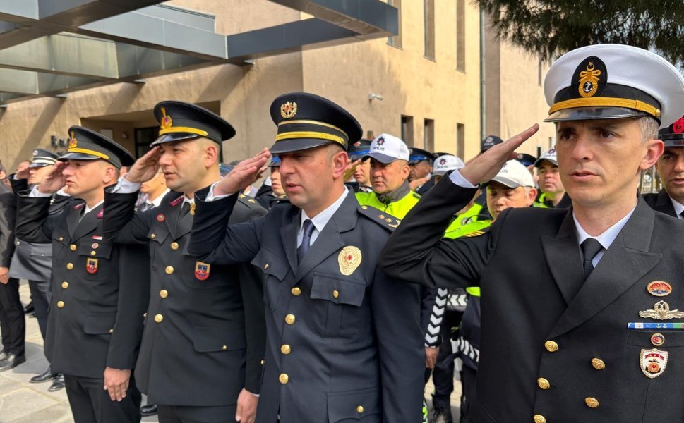 Lapseki'de Türk Polis Teşkilatının 181. kuruluş yılı kutlandı