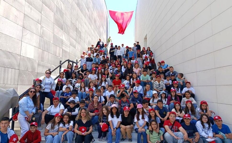 Eceabat'ta öğrenciler Tarihi Gelibolu Yarımadası'nı ziyaret etti